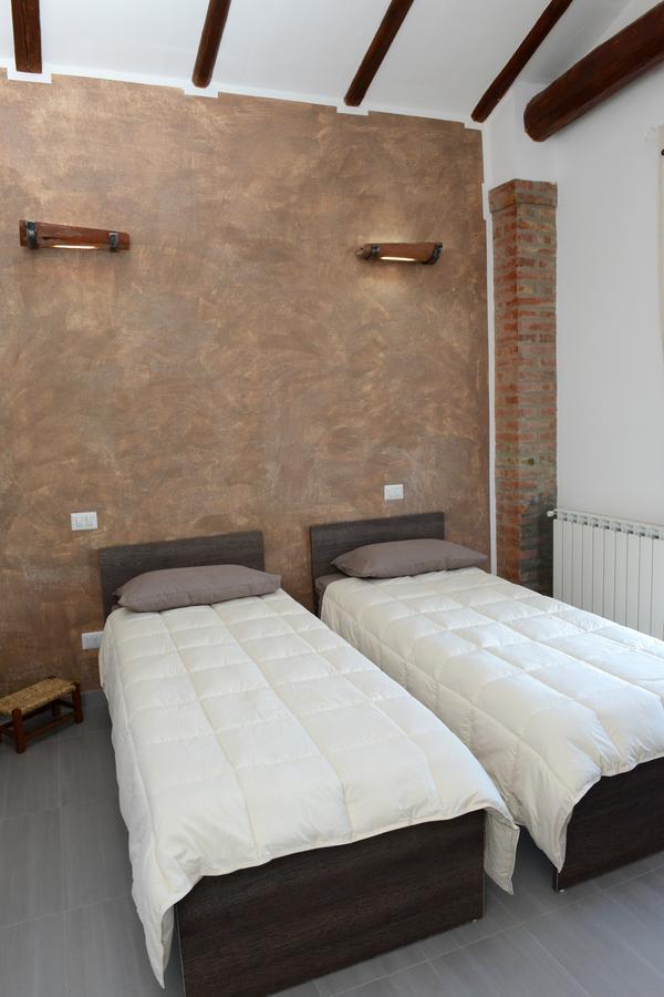 Il Leccio Bed and Breakfast San Lazzaro di Savena Eksteriør billede